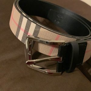 Burberry Vintage check belt